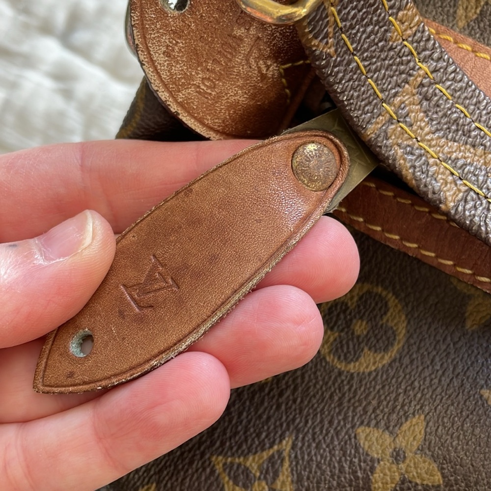 Vintage Authentic Louis Vuitton Large Duffle Weekender 1970’s / 80s Era Monogram - Picture 6 of 17